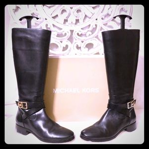 Michael Kors Leather Boots 👢 🌟